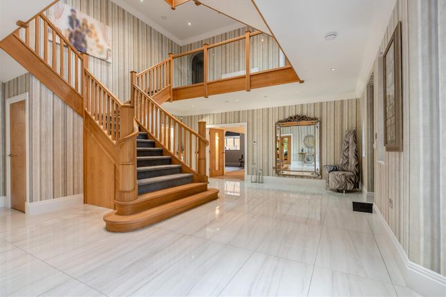 8633627-Interior06.Jpg