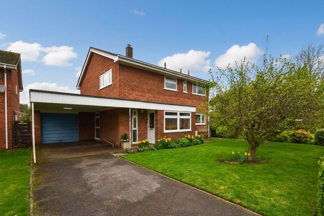 4-bed house on 14 Woodlands, St. Neots, £550,000