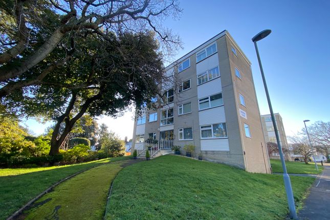 Thumbnail Flat to rent in Rushford Warren, Mudeford, Christchurch