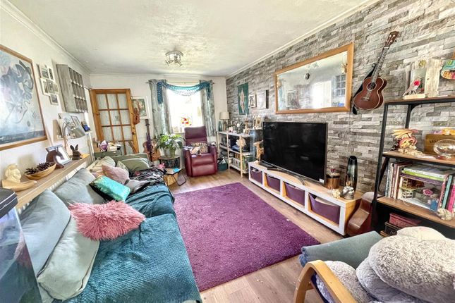 110, Gainford, Chester Le Street photo 2