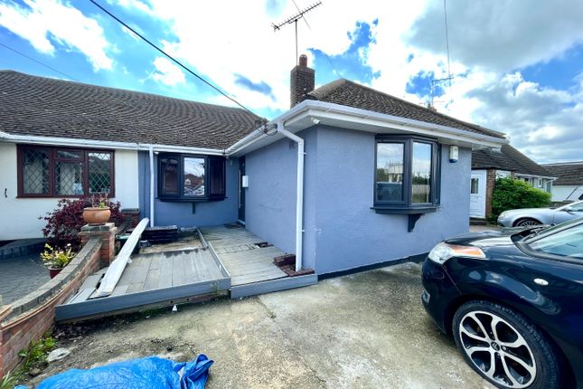 Thumbnail Semi-detached bungalow to rent in Common Approach, Benfleet