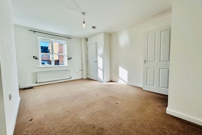 63, Pacific Way, DERBY photo 3