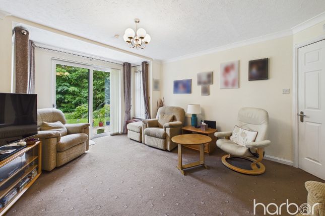 85 Glen Lednock Drive, Cumbernauld, North Lanarkshire photo 2