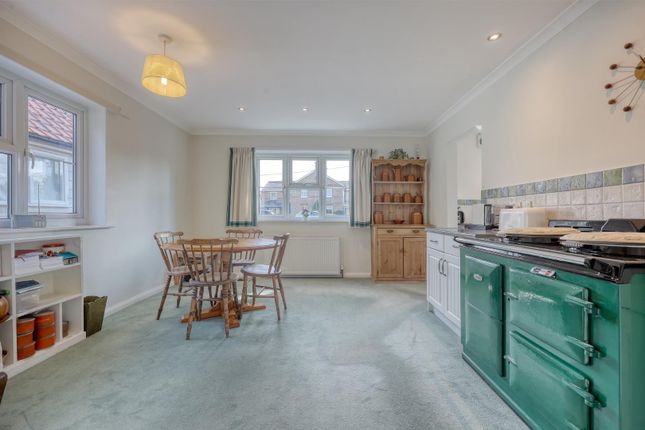 The Oak House, Chelmsford Road, Dunmow photo 3