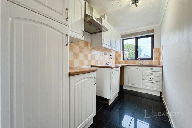 20, Lime Tree Close, Norfolk photo 2