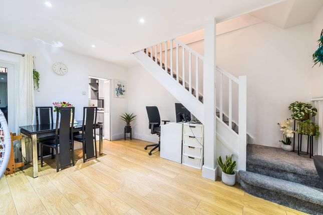 Thumbnail Terraced house to rent in Beulah Road, Sutton