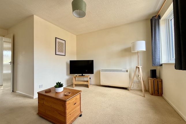 36, Ferndale Road, Exeter photo 3