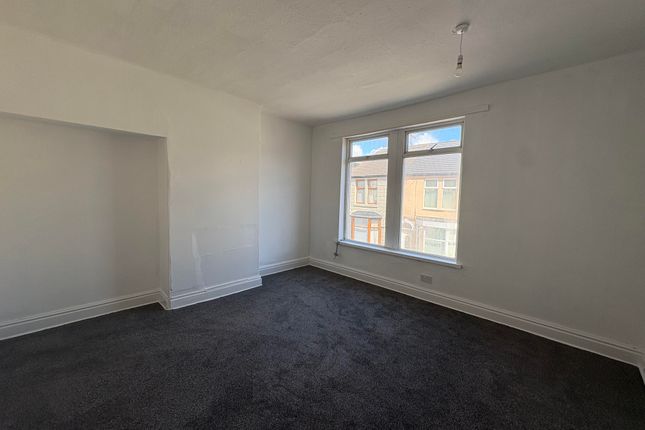 5, Austin Grove, Blackpool photo 5