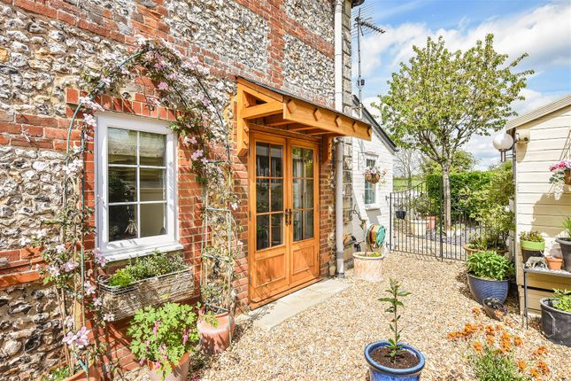 Cottage for sale in Village Street, Thruxton, Andover