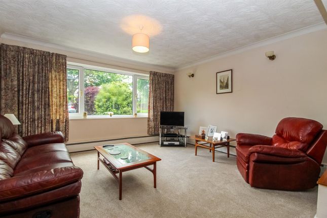15, Gagewell Lane, Wakefield photo 4