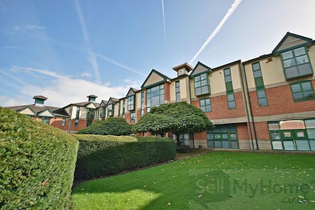 1-bed flat on 11 Metropolitan House, 20 Brindley Road, Manchester, £120,000