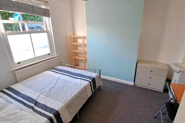 40, Hollingdean Road, Brighton photo 4