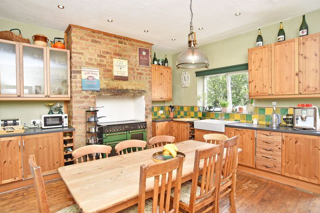 3 Bilton Drive, Harrogate photo 2
