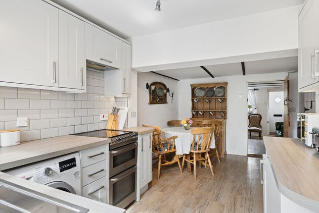 8 Oxford Street, Great Missenden photo 2