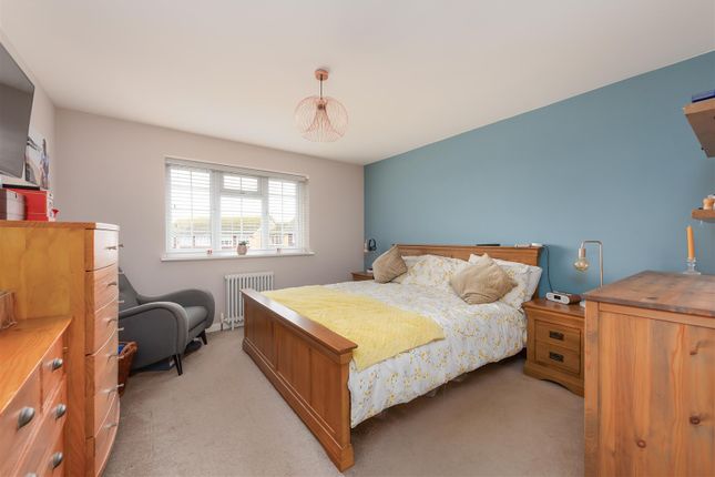 Semi-detached house for sale in Columbia Avenue, Seasalter, Whitstable
