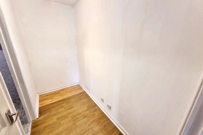 44, Alverston Close, Newcastle Upon Tyne photo 3