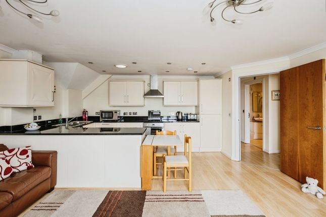 Apartment 6, The Boat  House, 728, Mumbles Road, Swansea photo 4