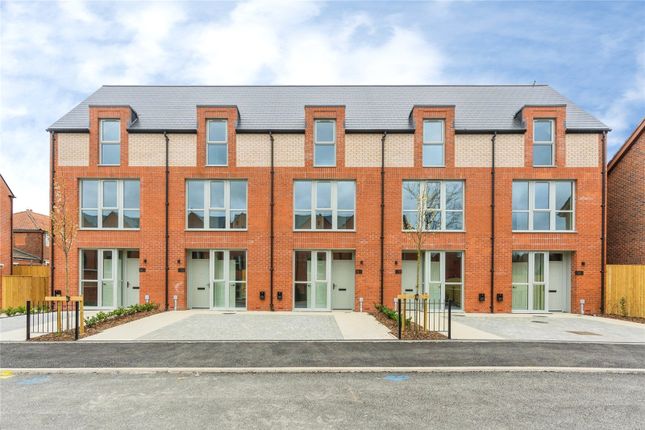 3-bed house on Plot 72,, Daisy Bank Park, Victoria Park, £395,000