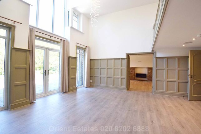 57, Camlet Way, Barnet photo 4