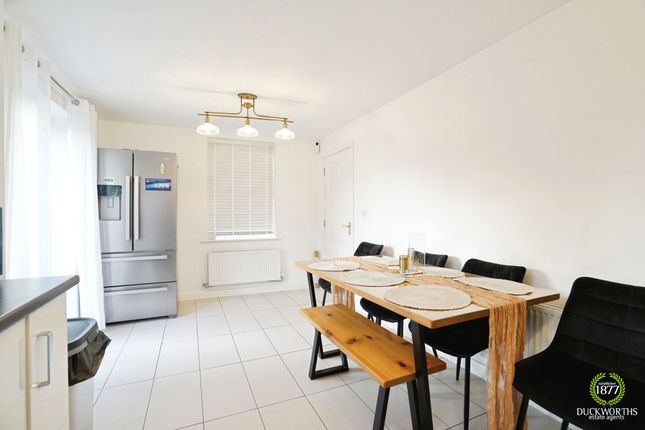 21 Andrews Walk, Blackburn photo 5