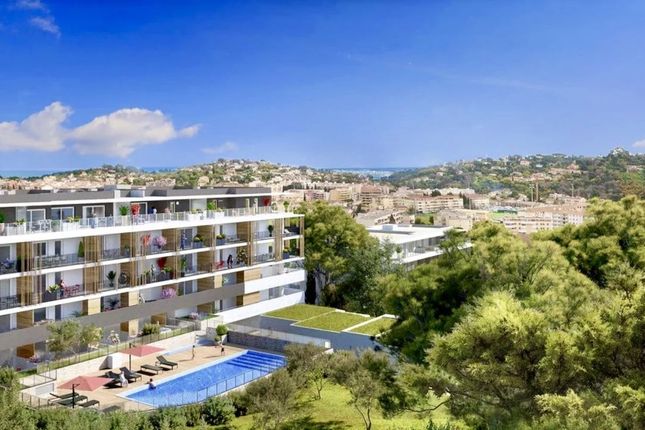 Thumbnail Apartment for sale in Vallauris, Alpes-Maritimes, France