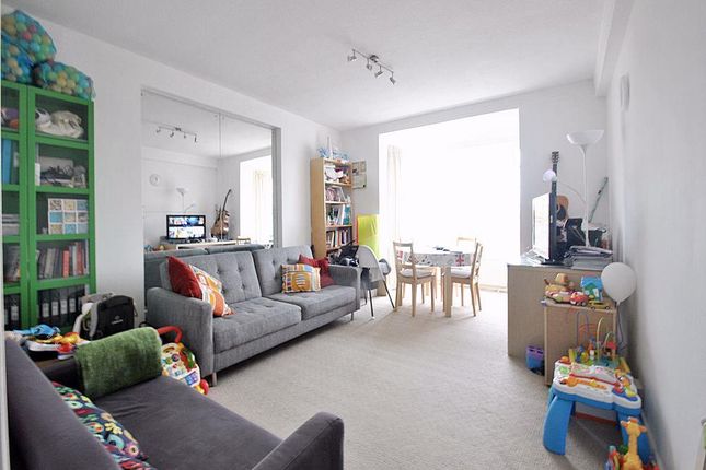 Thumbnail Flat to rent in Kingswood Court, West End Lane, West Hampstead