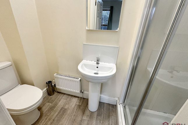 5 New Station Road, Mexborough photo 4