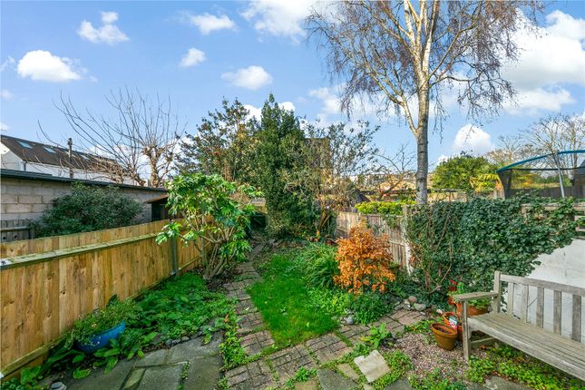 123, London Road, Twickenham photo 4
