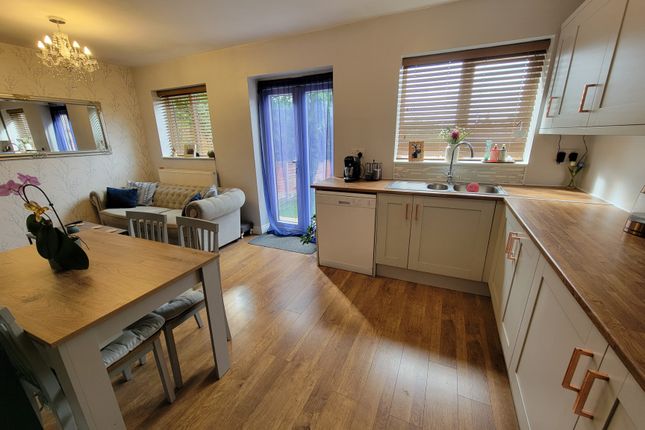 34, Edinburgh Gardens, Claydon, Ipswich, Suffolk, IP6  photo 3