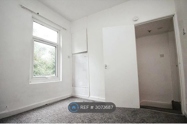 Dallas Grove, Liverpool photo 5