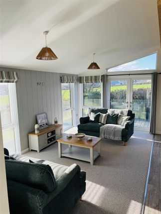 8, The Meadows, Avonwick photo 4