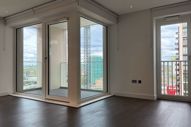 2-bed flat on 87 Belvedere Row Apartments, Fountain Park Way, London, £1,075,000