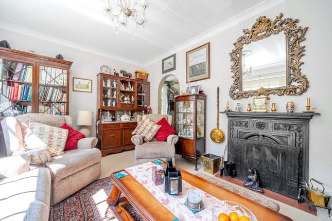 St. Michaels Lodge,, The Avenue, Hindhead photo 2