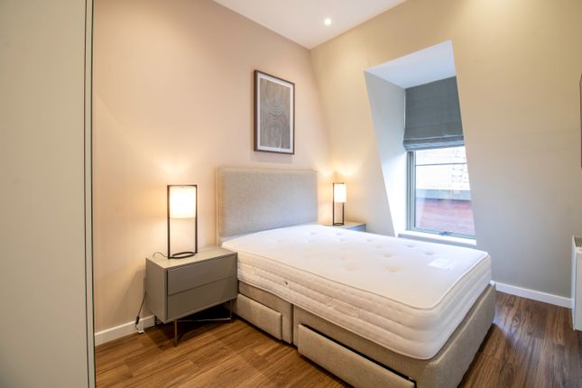Flat to rent in Albion Place, Leeds