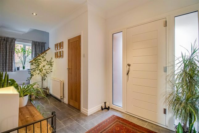 28, Applehaigh Lane, Notton photo 4