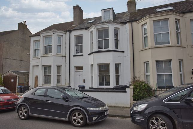 Thumbnail Flat for sale in Canada Road, Walmer