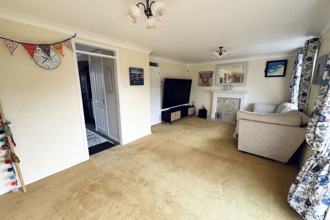 36, St. Leonards Close, Peterlee photo 4