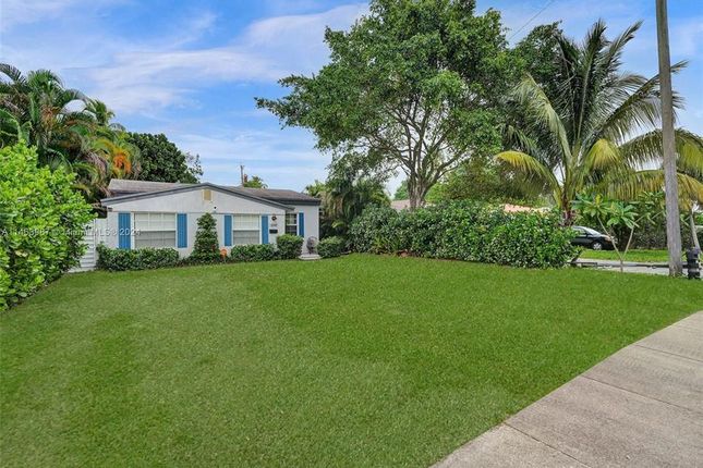 Property for sale in 1849 Ne 176th St, North Miami Beach, Florida, 33162, United States Of America