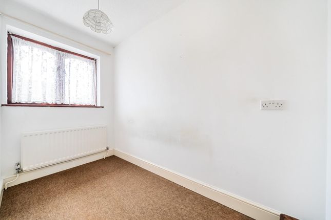 End terrace house for sale in Holborough Road, Snodland, Kent