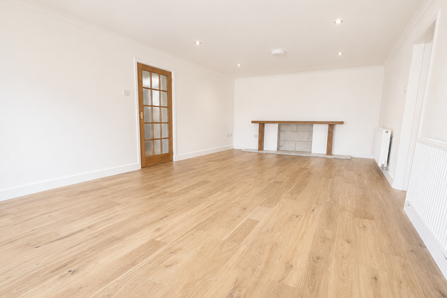 61 High Street, Stourbridge photo 4