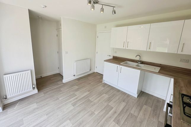 11, Horsa Close, Grantham photo 3