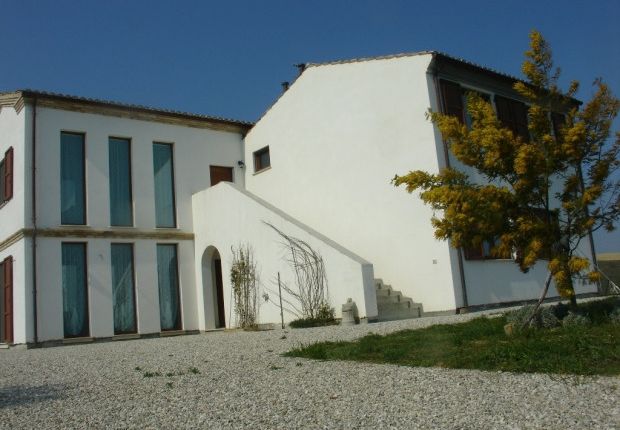 Villa for sale in Atri, Teramo, Abruzzo