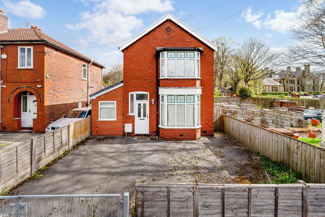 3-bed house on 652 Crompton Way, Bolton, £300,000