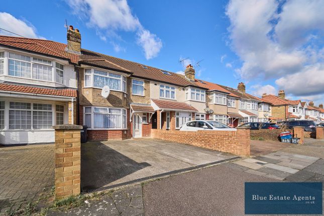 117, Ash Grove, Hounslow photo 3