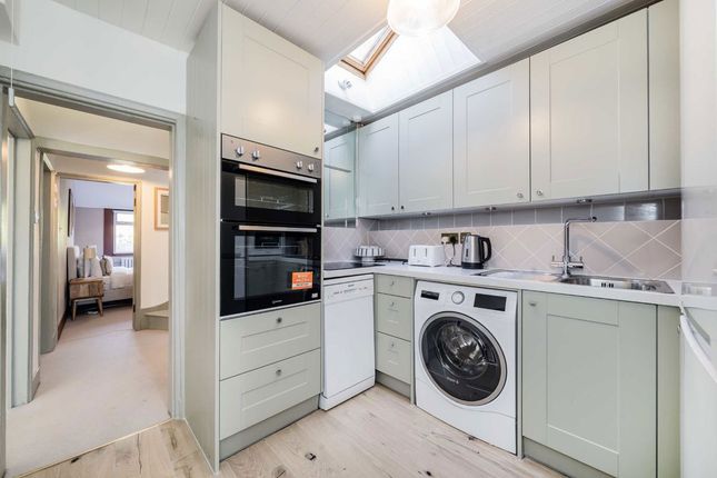 Top Floor Flat, 34, Dorset Square, London photo 4