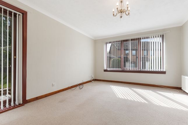 61 Wellmeadow Way, Newton Mearns,, Glasgow photo 3