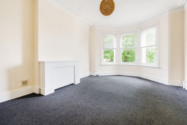 Flat for sale in Wilbury Gardens, Hove
