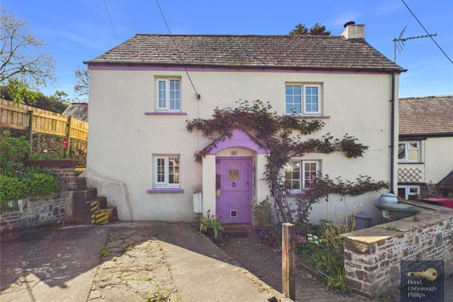 2-bed house on 36, Taddiport, Devon, £240,000