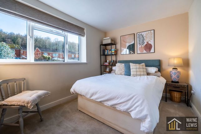 20, Ty Rhiw, Cardiff photo 2