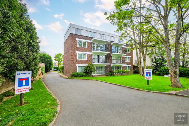 Thumbnail Flat for sale in Woodford Road, South Woodford